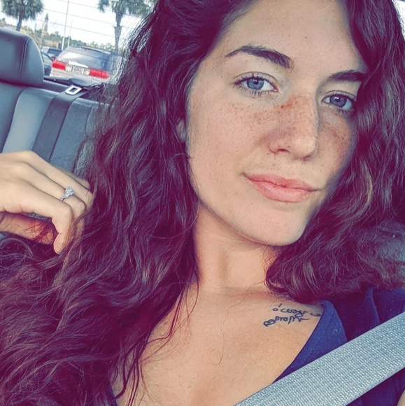 Meet your Posher, Cassidy - Picture 1 of 1